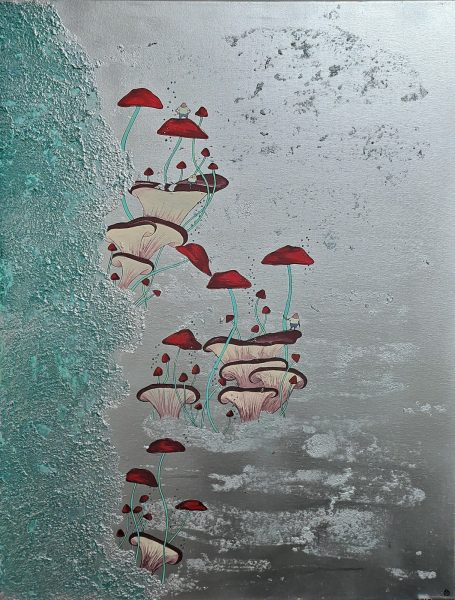 Champignons rouges sur fond vert et argenté. Des plectors ont grimpé dessus et contemplent le paysage